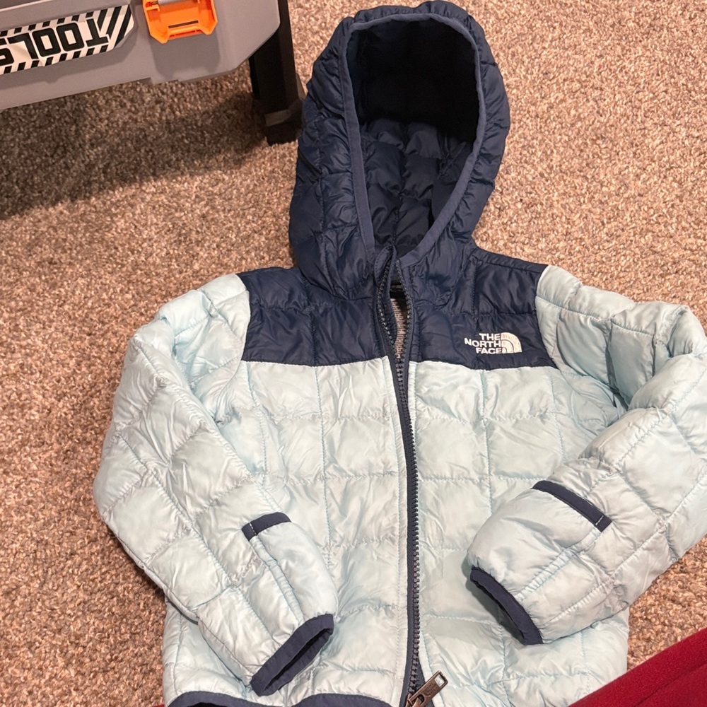 The North Face Light Blue and Navy Quilted Jacket